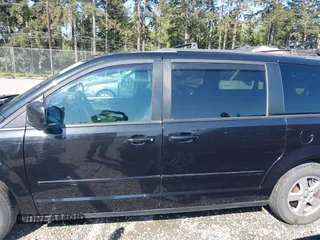 2012 Dodge Grand Caravan SXT with VIN 2C4RDGCG2CR319651, listed as a IAAI auction lot 42097594 with 155,521 mi miles and . Bid and sale history available at DreamBid. Image 14.