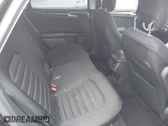 2013 Ford Fusion SE with VIN 3FA6P0HR0DR149724, listed as a IAAI auction lot 41475766 with 132,867 mi miles. Bid and sale history available at carsss.com. Image 8.