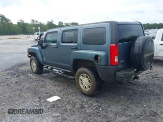 2007 Hummer H3 SUV with VIN 5GTDN13E078152249, listed as a IAAI auction lot 42086431 with 274,948 mi miles. Bid and sale history available at carsss.com. Image 3.