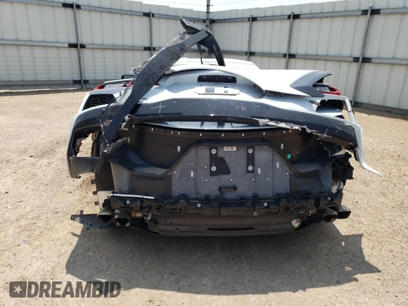 2021 Chevrolet Corvette 2LT with VIN 1G1YB2D49M5102937, listed as a Copart auction lot 64499644 with 39,076 mi miles and Clean Title. Bid and sale history available at carsss.com. Image 6.