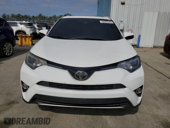 2018 Toyota RAV4 XLE with VIN 2T3WFREV2JW513054, listed as a Copart auction lot 48567645 with 65,227 mi miles and Salvage Title. Bid and sale history available at carsss.com. Image 5.