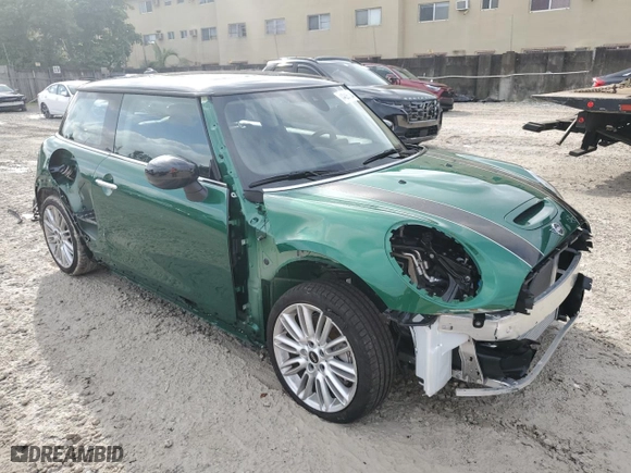 2024 MINI Hardtop 2 Door Cooper S with VIN WMW53DH05R2V93278, listed as a Copart auction lot 74097004 with 718 mi miles and Salvage Title. Bid and sale history available at carsss.com. Image 4.