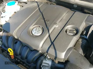 2013 Volkswagen Jetta SE with VIN 3VWDX7AJ2DM442730, listed as a IAAI auction lot 42754695 with 103,445 mi miles and . Bid and sale history available at DreamBid. Image 19.