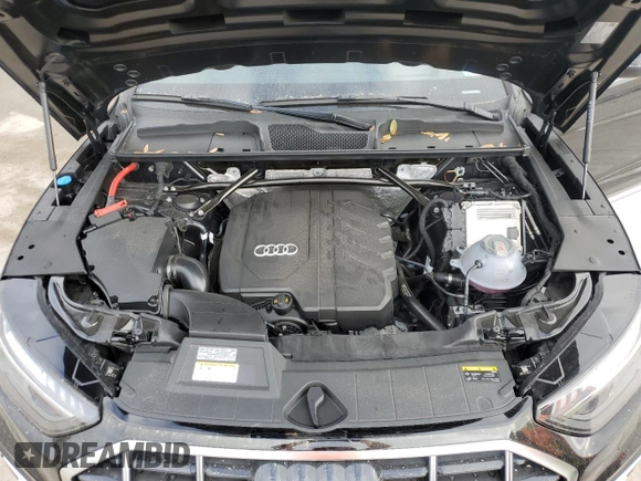 2024 Audi Q5 Prestige with VIN WA1CBAFY5R2026826, listed as a Copart auction lot 44320035 with 7,496 mi miles and Salvage Title. Bid and sale history available at carsss.com. Image 12.