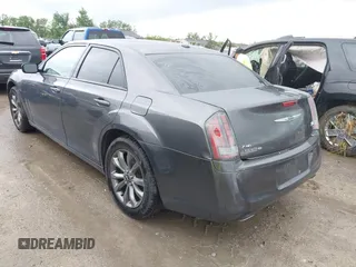 2014 Chrysler 300 S with VIN 2C3CCAGG8EH283929, listed as a IAAI auction lot 42537629 with 97,948 mi miles and . Bid and sale history available at DreamBid. Image 3.