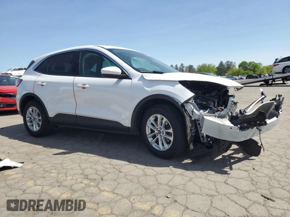 2021 Ford Escape SE with VIN 1FMCU0G66MUA09887, listed as a Copart auction lot 54421145 with 33,707 mi miles and Salvage title. Bid and sale history available at DreamBid. Image 4.