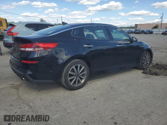 2019 Kia Optima LX z VIN 5XXGT4L39KG308627, wystawiony jako Copart lot #55632815 z przebiegiem 154 994 mil mil oraz Szkoda całkowita • Salvage title. Historia ofert i sprzedaży dostępna na DreamBid. Obrazek 3.