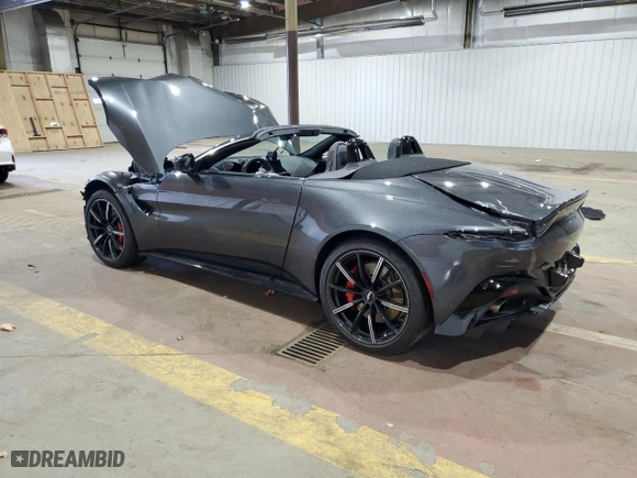 2021 Aston Martin Vantage with VIN SCFSMGBW2MGP05338, listed as a Copart auction lot 80123274 with 0 mi miles and Salvage Title. Bid and sale history available at carsss.com. Image 2.