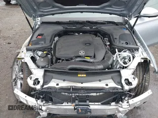 2023 Mercedes-Benz E 350 z VIN W1KZF8EB3PB105571, wystawiony jako IAAI lot #42308155 z przebiegiem 6 416 mil mil oraz . Historia ofert i sprzedaży dostępna na DreamBid. Obrazek 10.