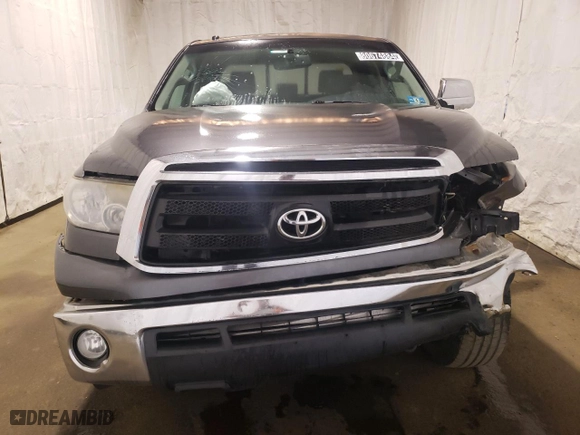 2013 Toyota Tundra 4WD Truck with VIN 5TFUW5F12DX302562, listed as a Copart auction lot 80674884 with 202,783 mi miles and Salvage Title. Bid and sale history available at carsss.com. Image 5.