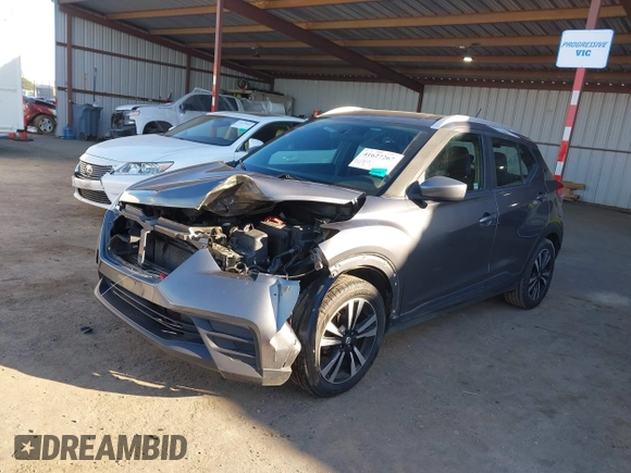 2019 Nissan Kicks S with VIN 3N1CP5CU0KL565247, listed as a IAAI auction lot 41627267 with 92,049 mi miles. Bid and sale history available at carsss.com. Image 2.