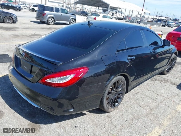 2016 Mercedes-Benz CLS with VIN WDDLJ6FB1GA162459, listed as a IAAI auction lot 41712404 with 132,570 mi miles. Bid and sale history available at carsss.com. Image 4.