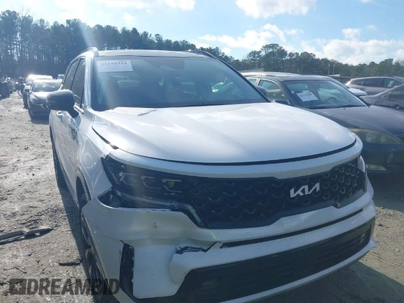 2022 Kia Sorento SX with VIN 5XYRKDLF2NG131666, listed as a IAAI auction lot 41139319 with 42,466 mi miles. Bid and sale history available at carsss.com. Image 1.