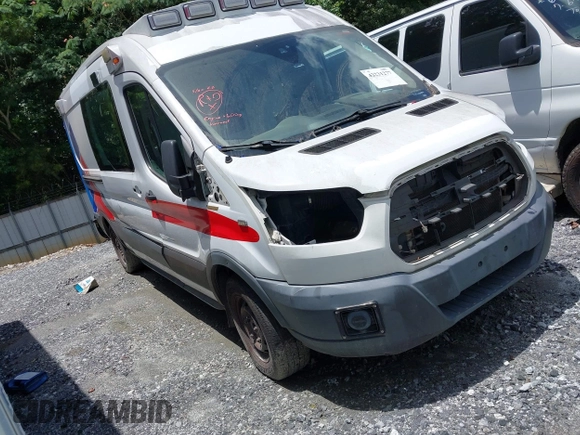 2018 Ford Transit z VIN 1FDYR2CM5JKA14321, wystawiony jako IAAI lot #42231277 z przebiegiem Nie podano mil oraz . Historia ofert i sprzedaży dostępna na DreamBid. Obrazek 1.