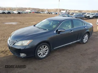 2011 Lexus ES with VIN JTHBK1EGXB2455393, listed as a IAAI auction lot 41826270 with 200,197 mi miles. Bid and sale history available at carsss.com. Image 17.