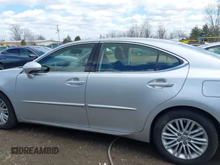 2013 Lexus ES 250 с VIN JTHBK1GG2D2074928, выставлен на аукционе IAAI как лот 41879132 с пробегом 108 932 миль миль и . История ставок и продаж доступна на DreamBid. Изображение 14.