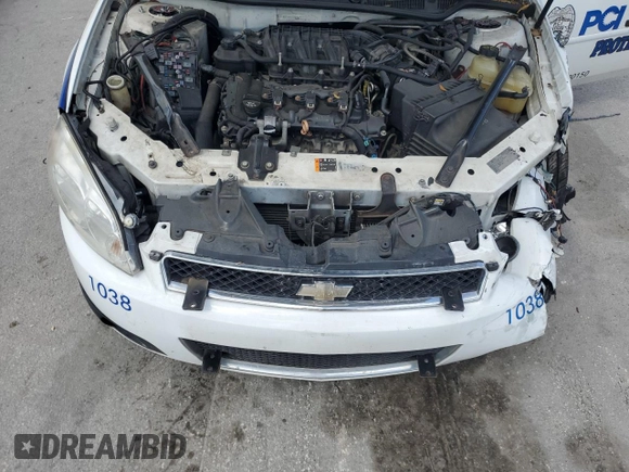 2012 Chevrolet Impala Police Police z VIN 2G1WD5E39C1322930, wystawiony jako Copart lot #55292425 z przebiegiem 138 272 mil mil oraz Nie do naprawy • Non repairable. Historia ofert i sprzedaży dostępna na DreamBid. Obrazek 11.
