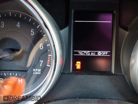 2011 Jeep Grand Cherokee Laredo with VIN 1J4RR4GG1BC547460, listed as a IAAI auction lot 40632674 with 46,745 mi miles and . Bid and sale history available at DreamBid. Image 15.