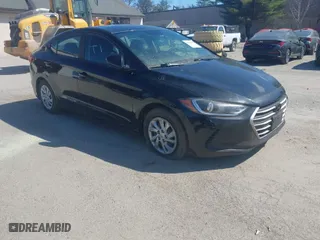2018 Hyundai Elantra SE with VIN KMHD74LF6JU489417, listed as a IAAI auction lot 42060644 with 116,488 mi miles. Bid and sale history available at carsss.com. Image 1.