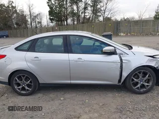 2013 Ford Focus SE with VIN 1FADP3F29DL103337, listed as a IAAI auction lot 41588416 with 116,720 mi miles. Bid and sale history available at carsss.com. Image 13.