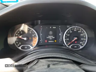 2018 Jeep Renegade Altitude with VIN ZACCJABB2JPG81613, listed as a Copart auction lot 53138085 with 160,535 mi miles and Salvage title. Bid and sale history available at DreamBid. Image 9.
