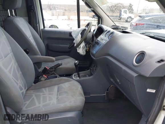2013 Ford Transit Connect XL z VIN NM0LS7CN9DT165540, wystawiony jako IAAI lot #41782923 z przebiegiem 34 864 mil mil oraz . Historia ofert i sprzedaży dostępna na DreamBid. Obrazek 5.
