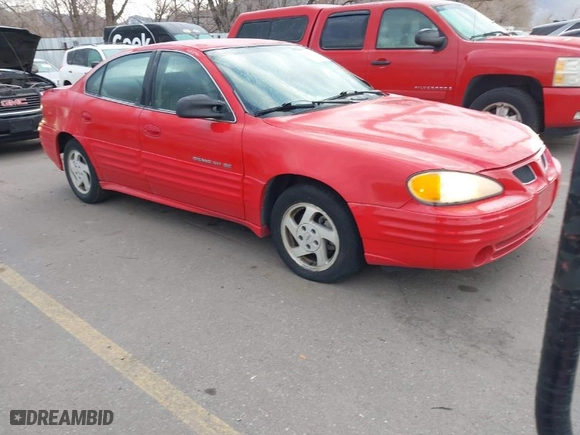 2000 Pontiac Grand Am SE1 with VIN 1G2NF52TXYM761183, listed as a IAAI auction lot 41517036 with 191,894 mi miles. Bid and sale history available at carsss.com. Image 1.