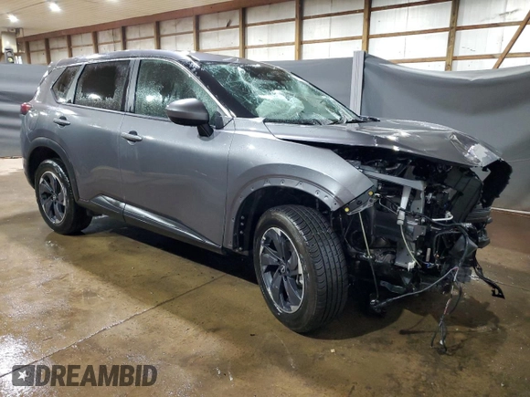 2025 Nissan Rogue SV with VIN 5N1BT3BA7SC764724, listed as a Copart auction lot 55484785 with 23,710 mi miles and Non Repairable. Bid and sale history available at DreamBid. Image 4.