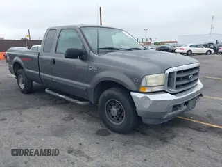 2002 Ford F-250 XL with VIN 1FTNX20L32EA19722, listed as a IAAI auction lot 42408202 with 220,989 mi miles and . Bid and sale history available at DreamBid. Image 1.