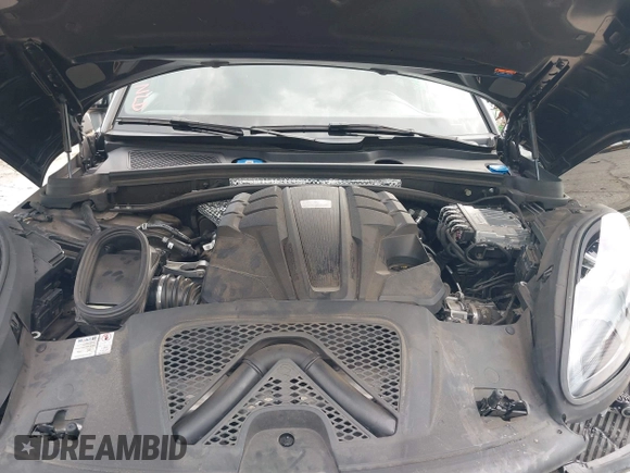 2019 Porsche Macan S with VIN WP1AB2A59KLB33036, listed as a IAAI auction lot 42561569 with 50,047 mi miles and . Bid and sale history available at DreamBid. Image 10.