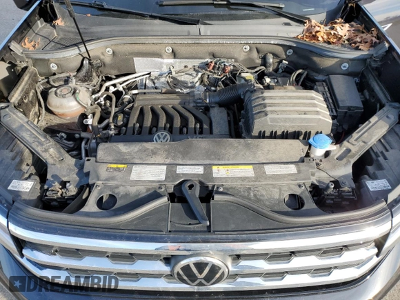 2021 Volkswagen Atlas SEL R-Line with VIN 1V2SR2CA2MC571328, listed as a Copart auction lot 43605135 with 44,290 mi miles and Salvage title. Bid and sale history available at DreamBid. Image 14.