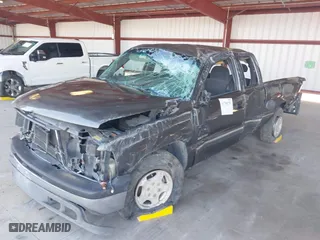 2002 Chevrolet Silverado 1500 LT with VIN 2GCEK19T421243787, listed as a IAAI auction lot 41760753 with 299,834 mi miles. Bid and sale history available at carsss.com. Image 6.