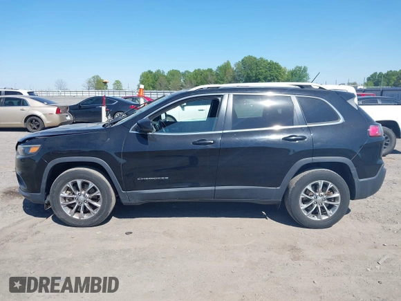 2019 Jeep Cherokee Latitude Plus with VIN 1C4PJMLX4KD238263, listed as a IAAI auction lot 42017221 with 37,187 mi miles and . Bid and sale history available at DreamBid. Image 14.