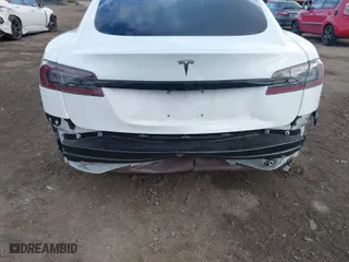 2022 Tesla Model S with VIN 5YJSA1E50NF469579, listed as a IAAI auction lot 41682974 with 48,519 mi miles. Bid and sale history available at carsss.com. Image 6.