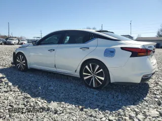 2019 Nissan Altima 2.5 SR with VIN 1N4BL4CV5KC219428, listed as a Copart auction lot 47627565 with 58,517 mi miles and Salvage Title. Bid and sale history available at carsss.com. Image 2.
