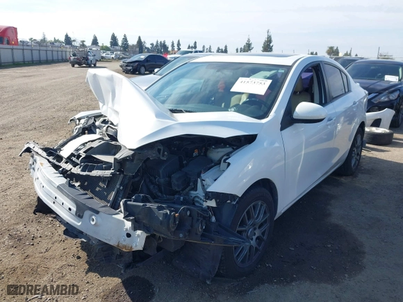 2013 Mazda Mazda3 i Grand Touring with VIN JM1BL1WP3D1783731, listed as a IAAI auction lot 41573753 with 253,424 mi miles. Bid and sale history available at carsss.com. Image 21.