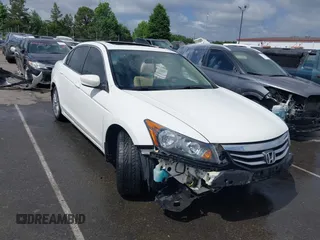 2011 Honda Accord EX z VIN 1HGCP2F74BA048009, wystawiony jako IAAI lot #42314677 z przebiegiem 273 101 mil mil oraz . Historia ofert i sprzedaży dostępna na DreamBid. Obrazek 1.