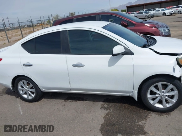 2014 Nissan Versa S Plus with VIN 3N1CN7AP8EL856145, listed as a IAAI auction lot 41896221 with 36,721 mi miles. Bid and sale history available at carsss.com. Image 13.