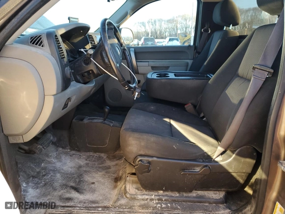 2013 Chevrolet Silverado 1500 Work Truck with VIN 1GCNKPE04DZ218686, listed as a Copart auction lot 86516994 with 103,365 mi miles and Salvage Title. Bid and sale history available at carsss.com. Image 7.