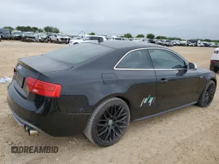 2015 Audi S5 Premium Plus z VIN WAUCGAFR3FA025415, wystawiony jako Copart lot #55619305 z przebiegiem 108 110 mil mil oraz Czysty tytuł • Clean title. Historia ofert i sprzedaży dostępna na DreamBid. Obrazek 3.
