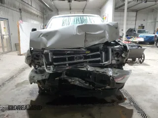 2003 Ford Super Duty F-250 XL with VIN 1FTNX21L83EA33406, listed as a Copart auction lot 84968604 with 204,058 mi miles and Salvage Title. Bid and sale history available at carsss.com. Image 5.