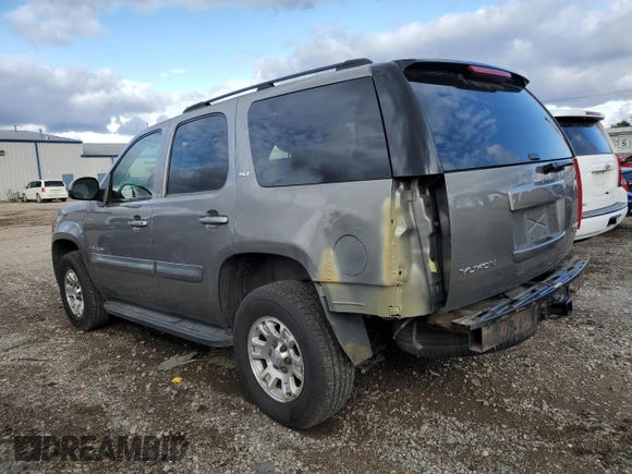 2007 GMC Yukon SLT with VIN 1GKFK13097J111371, listed as a Copart auction lot 75173914 with 223,500 mi miles and Salvage Title. Bid and sale history available at carsss.com. Image 2.