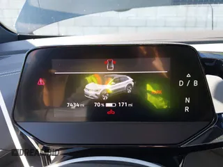 2023 Volkswagen ID.4 Pro z VIN 1V2DNPE85PC028748, wystawiony jako IAAI lot #41348983 z przebiegiem 7 434 mil mil oraz . Historia ofert i sprzedaży dostępna na DreamBid. Obrazek 7.