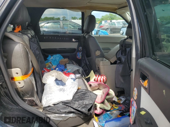 2008 Mercury Mariner Premier with VIN 4M2CU97128KJ17304, listed as a Copart auction lot 55965555 with 134,473 mi miles and Salvage title. Bid and sale history available at DreamBid. Image 11.