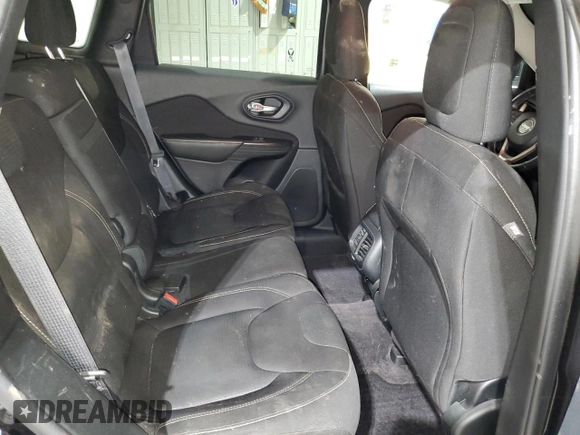 2016 Jeep Cherokee Altitude z VIN 1C4PJMCB7GW269314, wystawiony jako Copart lot #63018025 z przebiegiem 102 179 mil mil oraz Szkoda całkowita • Salvage title. Historia ofert i sprzedaży dostępna na DreamBid. Obrazek 11.