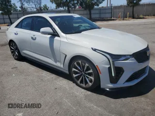 2023 Cadillac CT4-V Blackwing z VIN 1G6DL5RP1P0410633, wystawiony jako Copart lot #67655604 z przebiegiem 8476 mil mil oraz Szkody całkowita. Historia ofert i sprzedaży dostępna na DreamBid. Obrazek 4.