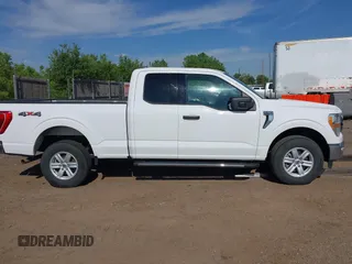 2021 Ford F-150 XL with VIN 1FTFX1E84MKE55115, listed as a IAAI auction lot 42081695 with 115,219 mi miles and . Bid and sale history available at DreamBid. Image 13.