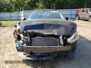 2019 Hyundai Elantra GT with VIN KMHH35LE2KU102860, listed as a Copart auction lot 70044794 with 105,092 mi miles and Salvage Title. Bid and sale history available at carsss.com. Image 5.