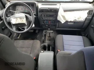 2005 Jeep Wrangler Unlimited with VIN 1J4FA44S95P335275, listed as a Copart auction lot 70788864 with 152,096 mi miles and Salvage Title. Bid and sale history available at carsss.com. Image 8.