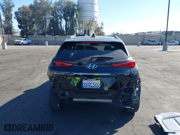 2021 Hyundai Kona Limited with VIN KM8K33A5XMU677871, listed as a IAAI auction lot 41593228 with 28,197 mi miles. Bid and sale history available at carsss.com. Image 17.